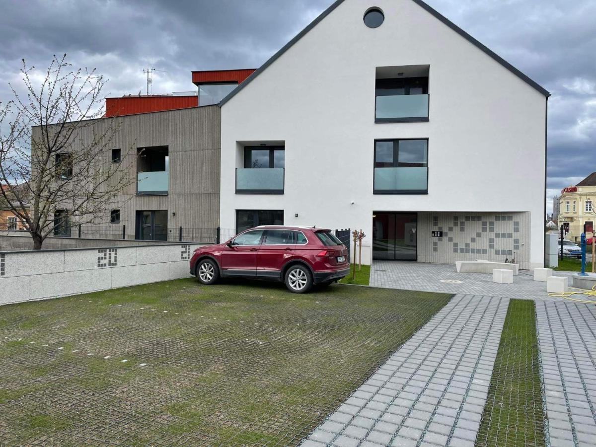 Mikuloff Apartment Mikulov Luaran gambar